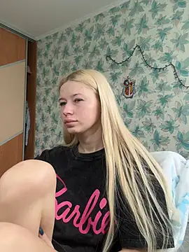Snapshot of Barbie_Blondie chatting on March 25, 9:26 am Barbie Blondie online show from March 25, 9:26 am