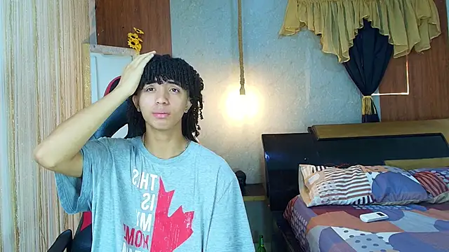 kim curlyy online show from April 12, 1:05 pm