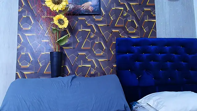 kim curlyy online show from July 4, 3:18 pm