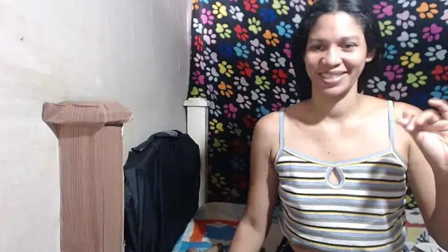 ELIZABET2- online show from April 18, 7:58 pm