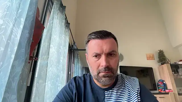 coolsmith81 online show from June 19, 8:40 am