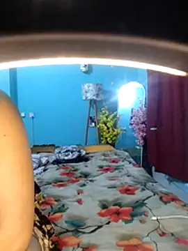 priya2098 online show from July 8, 6:12 pm