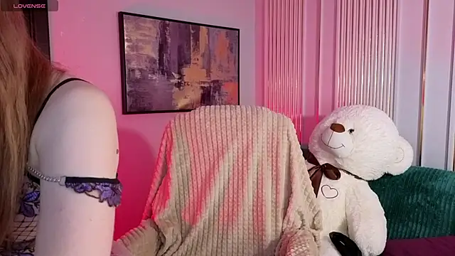 SofiAngela online show from March 22, 1:09 am