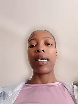 MsParisSmith online show from July 24, 8:23 am