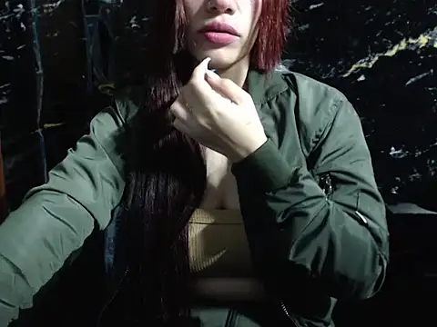 Ema hot 01 online show from December 4, 10:29 pm