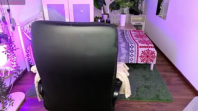 Helga vibe online show from February 13, 4:52 am