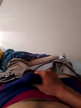 cristian112090 online show from January 13, 6:57 pm