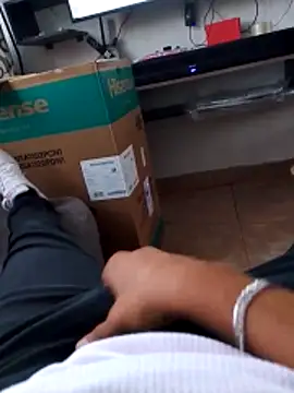 cristian112090 online show from June 10, 12:55 am