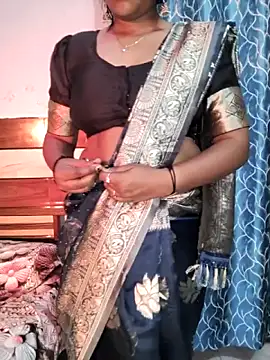 Muskan4156 online show from April 14, 4:07 am