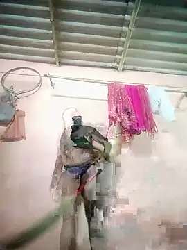 SassyDiy online show from February 25, 2:05 pm