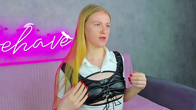 Alicia Hars online show from February 25, 11:36 pm