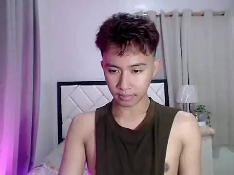 asiantwink0000 online show from February 20, 12:16 pm