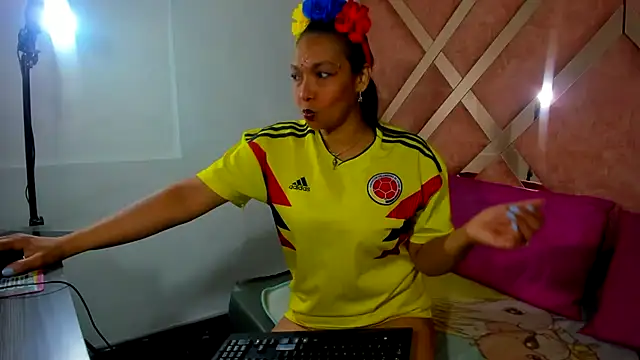 Valeria gil  online show from June 23, 3:54 pm