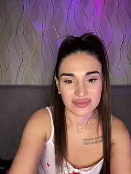 Snapshot of MonikaSi chatting on February 24, 7:23 pm MonikaSi online show from February 24, 7:23 pm