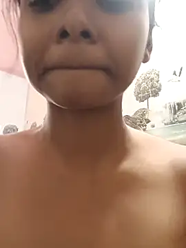 Cute diya023 online show from February 26, 5:17 am