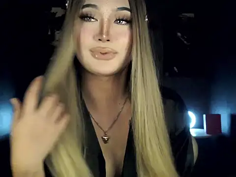 urfuckingdoll69 online show from May 13, 6:55 am