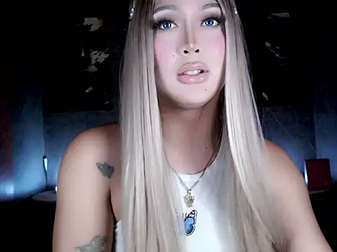 urfuckingdoll69 online show from May 29, 7:28 am