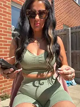 Lolaxox  online show from April 24, 11:56 am