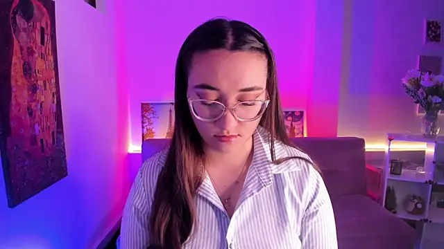 SwettieSammy online show from May 20, 12:44 pm