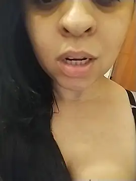 Snapshot of hirla chatting on June 22, 10:40 pm hirla online show from June 22, 10:40 pm