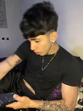 wil hot online show from February 1, 2:21 am