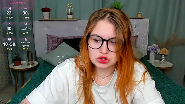 MilanaXHoney online show from February 4, 12:49 am