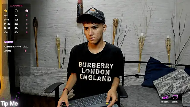 isaac grimm online show from April 18, 8:09 pm