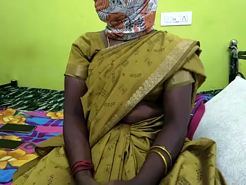 Snapshot of tamil_sumathi chatting on July 7, 5:43 am tamil sumathi online show from July 7, 5:43 am