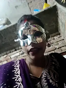 Snapshot of Mahi-Aman chatting on December 18, 6:19 am Mahi-Aman online show from December 18, 6:19 am