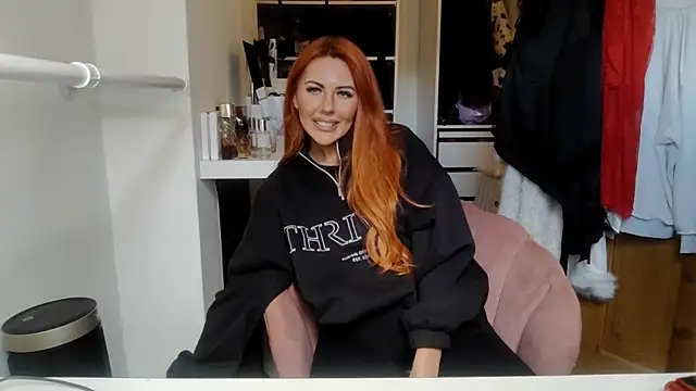 Emberreignedit online show from March 25, 12:00 pm