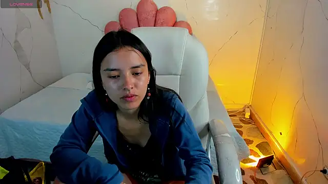 Cherrybombs  online show from February 20, 12:49 pm