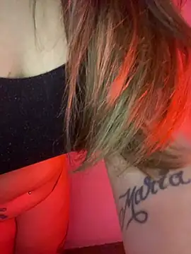 Lindalatina2001 online show from May 30, 3:36 am