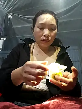 Evelyn-n online show from February 20, 11:38 pm