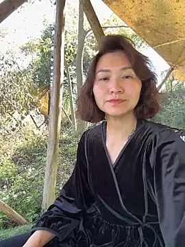 A-ZJunn online show from March 12, 6:52 am