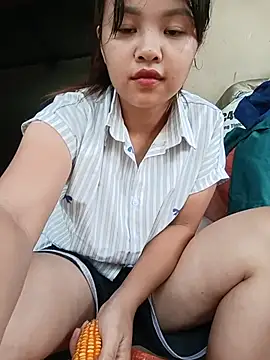 Pretty-haert online show from July 6, 3:03 am