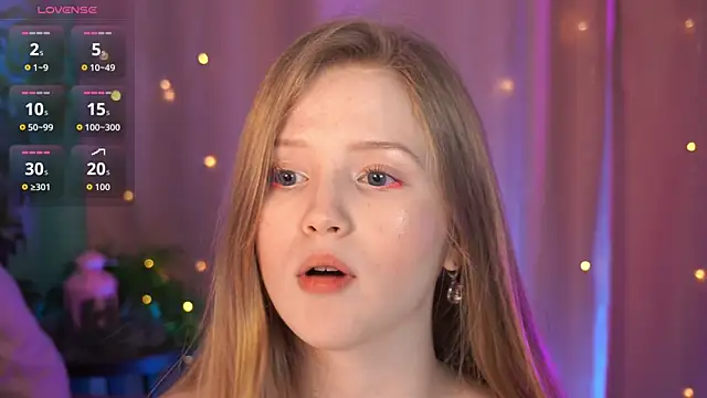 LilianHoward online show from December 20, 12:34 pm