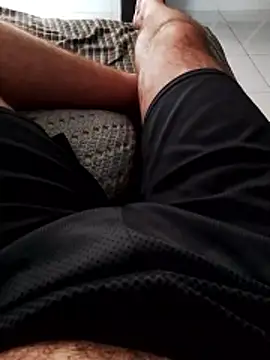 Snapshot of souseu83 chatting on January 14, 3:17 pm souseu83 online show from January 14, 3:17 pm