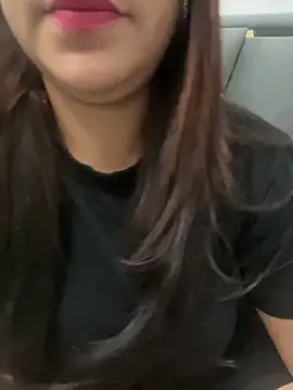 Snapshot of Naughtypreeti chatting on April 2, 5:21 pm Naughtypreeti online show from April 2, 5:21 pm
