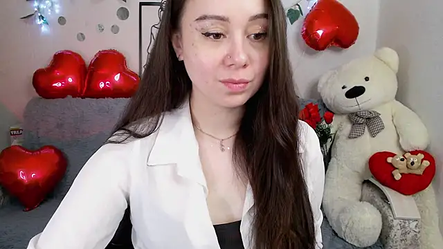 Snapshot of AlinaEleven chatting on May 3, 10:49 pm AlinaEleven online show from May 3, 10:49 pm