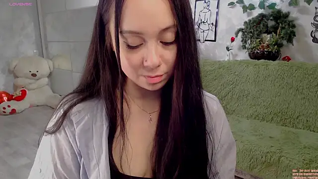 AlinaEleven online show from August 1, 9:25 pm