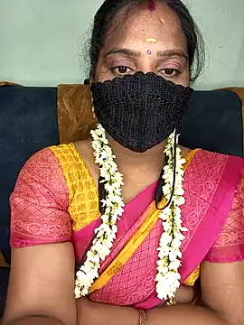 Tamil Pallavi online show from July 29, 7:23 pm
