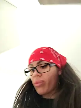 SiennaLuxexx online show from March 24, 10:09 am