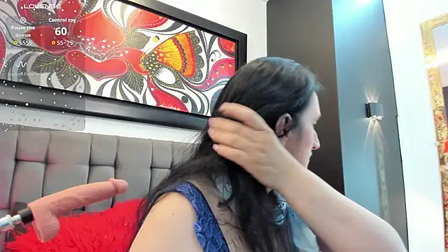 Andre cloefoxx  online show from April 4, 1:08 pm