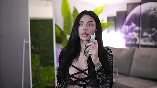 Ivy Trix online show from April 2, 6:05 pm