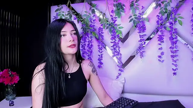 liinzy rouse69 online show from March 26, 6:57 pm