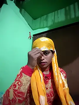 Rakhi hote online show from February 18, 9:55 pm