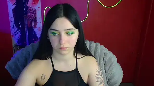 Lilu May online show from April 15, 1:51 pm