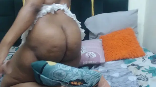 SweetdelightXXXX online show from March 22, 9:02 am