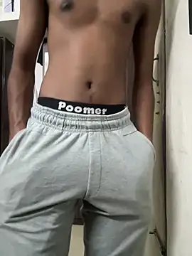 Snapshot of 69-john-61 chatting on February 4, 4:02 pm 69-john-61 online show from February 4, 4:02 pm