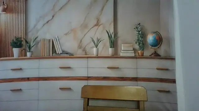 Snapshot of Luna-Hot0802 chatting on March 13, 11:50 am Luna-Hot0802 online show from March 13, 11:50 am